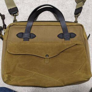 Filson Tablet Briefcase - Slim Briefcase / Laptop Bag